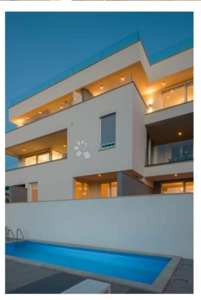 Flat Čiovo, Trogir, 65m2