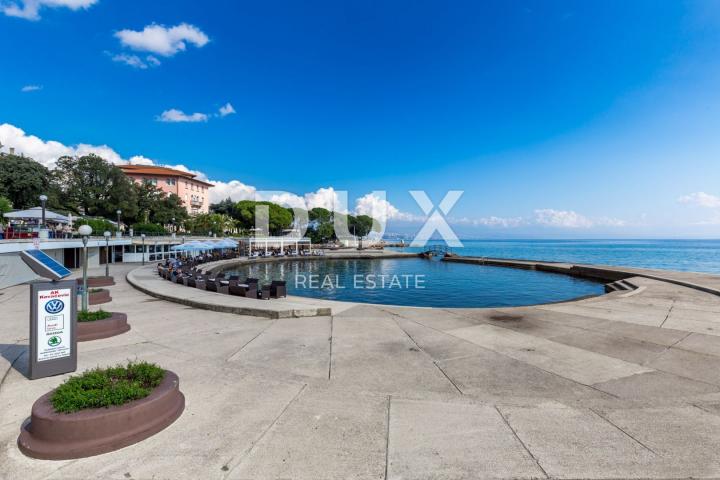 OPATIJA, BREGI - Vila novogradnja u mediteranskom stilu s dvije stambene jedinice, bazenom, gostinjs