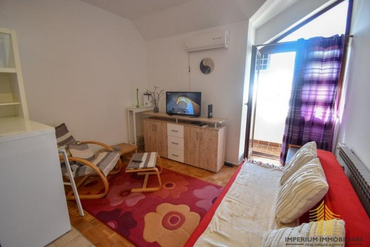 Dvosoban stan s balkonom: Zagreb (Rudeš), 36 m2