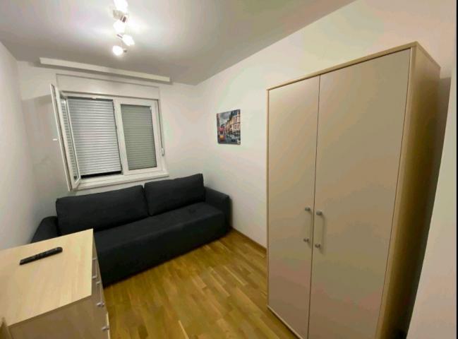 NOVI SAD - SOCIJALNO - 55. 00 m2