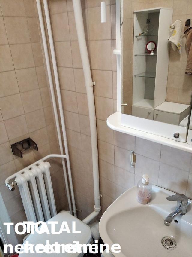 2. 5 Dvoiposoban stan NOVI SAD, 175310€