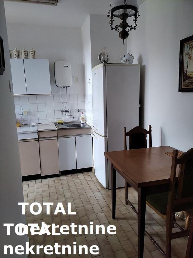 2. 5 Dvoiposoban stan NOVI SAD, 175310€