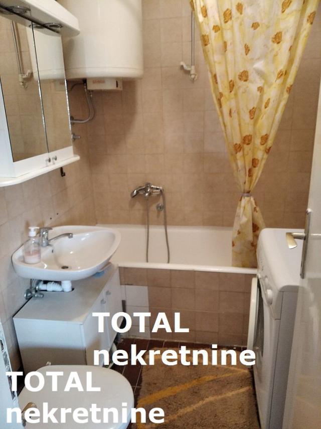 2. 5 Dvoiposoban stan NOVI SAD, 175310€