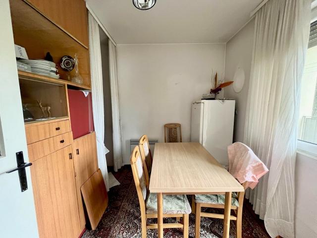 Zaplanjska, renoviran dvosoban stan, 61m2