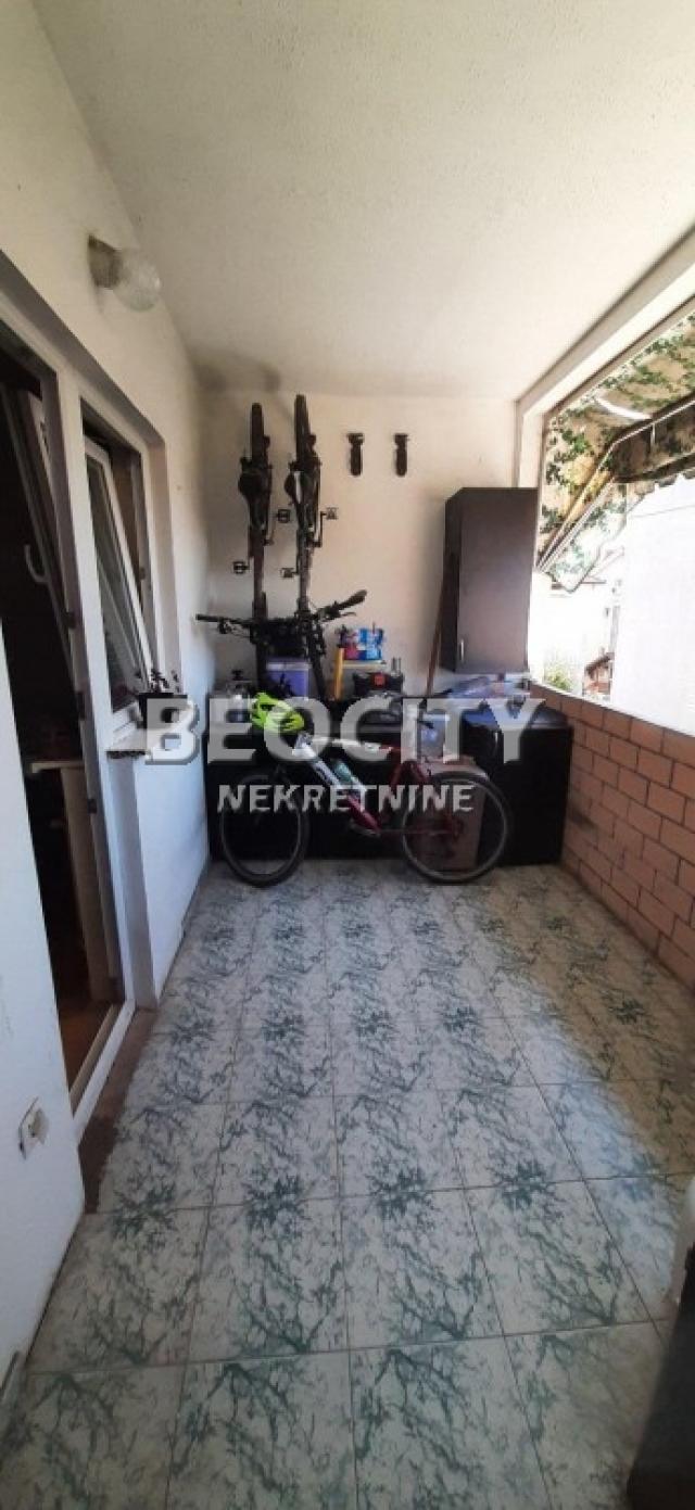 Čukarica, Žarkovo, Veljka Petrovića, 2. 0, 75m2, 135000EUR