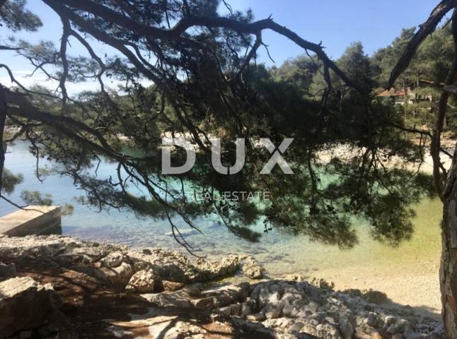 MALI LOŠINJ – Haus mit drei Wohnungen in einem ruhigen Teil der Insel