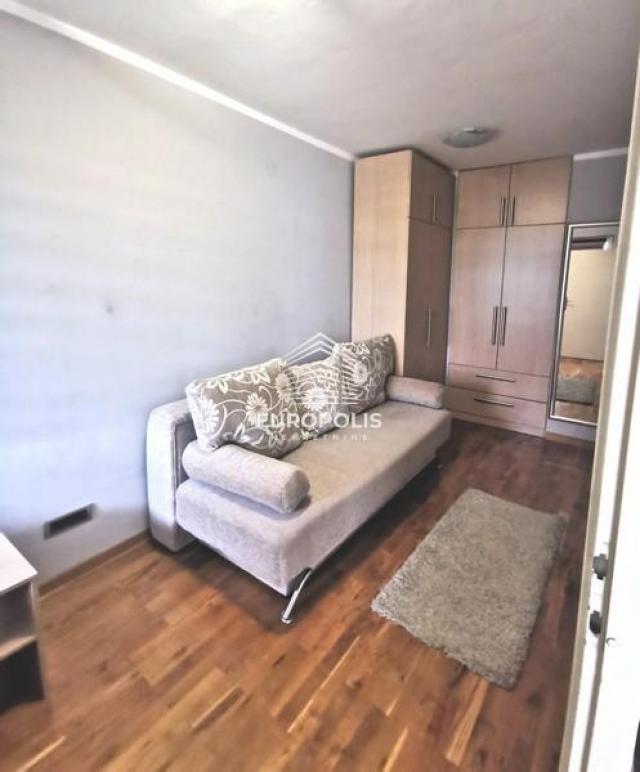 Bulevar Mihajla Pupina, renoviran, namešten, 1. 5, 41m2 ID#6401