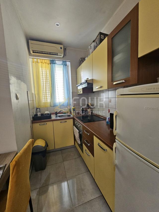 Rijeka, Turnić, 33. 45m2, 1skl, pogled na more