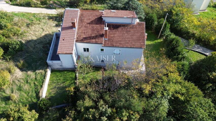 House Bribir, Vinodolska Općina, 200m2