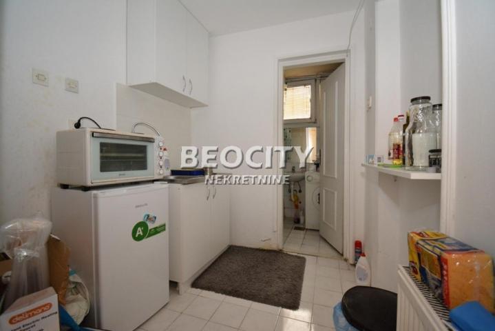 Voždovac, Lekino brdo, Braće Kovač, 3. 0, 107m2, 195000EUR