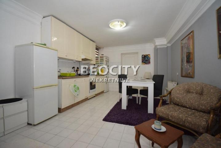 Voždovac, Lekino brdo, Braće Kovač, 3. 0, 107m2, 195000EUR