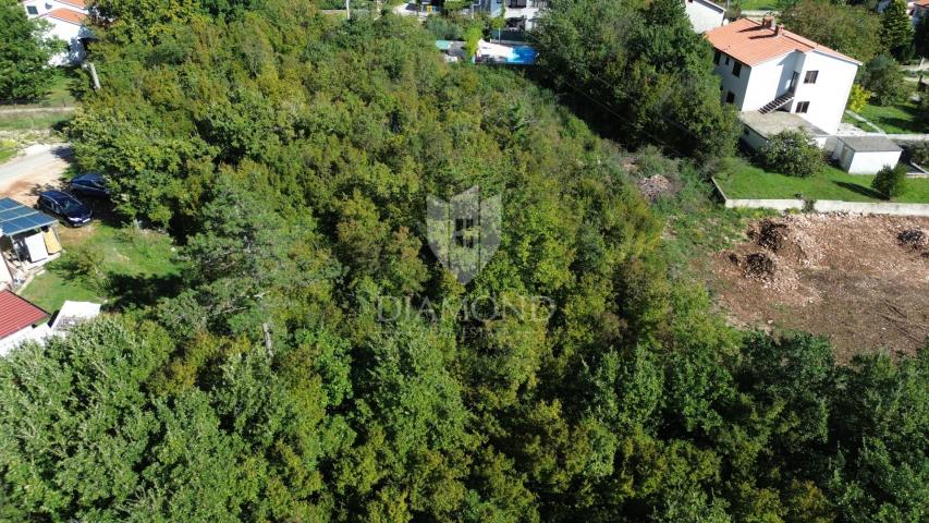 Land Labin, 2.140m2