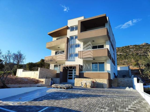 Apartment Seline, Starigrad, 73,30m2