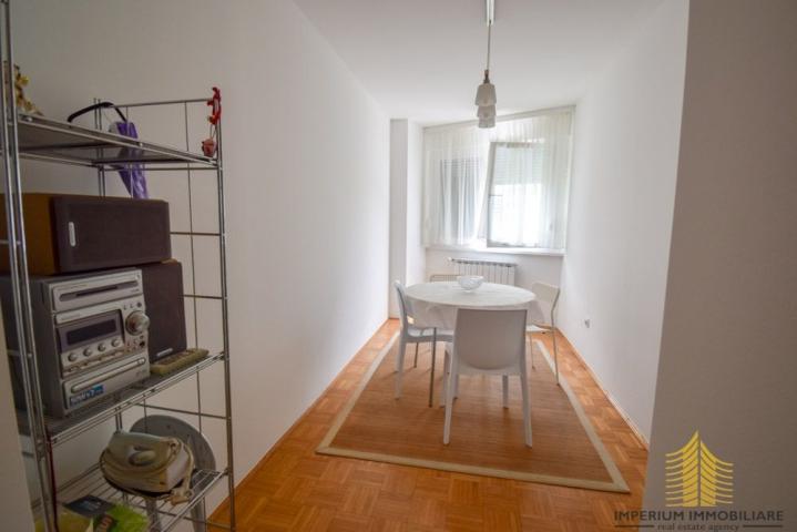 Stan: Zagreb (Martinovka), Bednjanska, 60 m2 + garaža