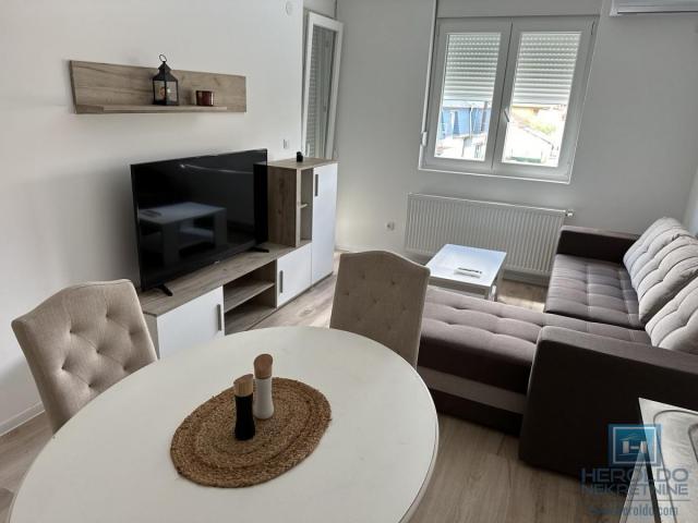 Fully furnished apartment in a new building in Kajsijar