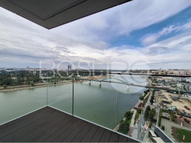 BW Waterfront - apartment overlooking the river