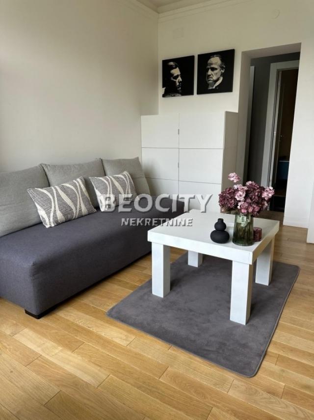 Novi Sad, Centar, Vojvode Putnika, 2. 0, 50m2, 480EUR