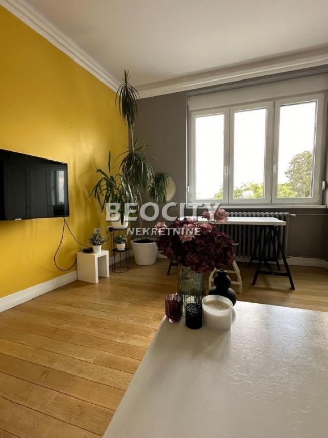 Novi Sad, Centar, Vojvode Putnika, 2. 0, 50m2, 480EUR