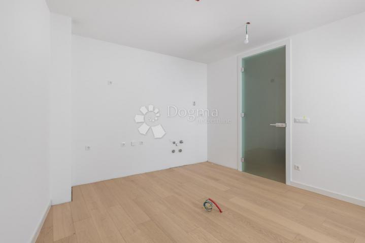 Wohnung Opatija - Centar, Opatija, 96,56m2