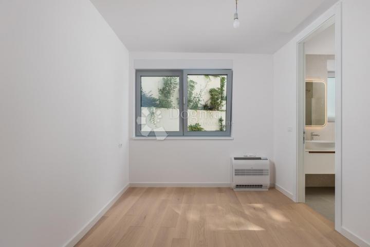 Wohnung Opatija - Centar, Opatija, 109,73m2