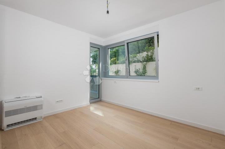 Wohnung Opatija - Centar, Opatija, 109,73m2