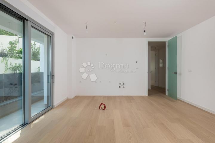 Wohnung Opatija - Centar, Opatija, 109,73m2