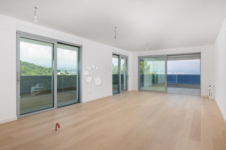 Flat Opatija - Centar, Opatija, 107,41m2