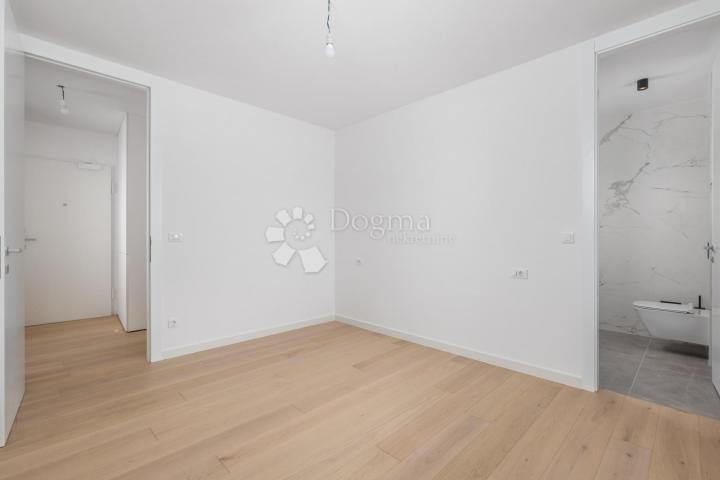 Flat Opatija - Centar, Opatija, 107,41m2