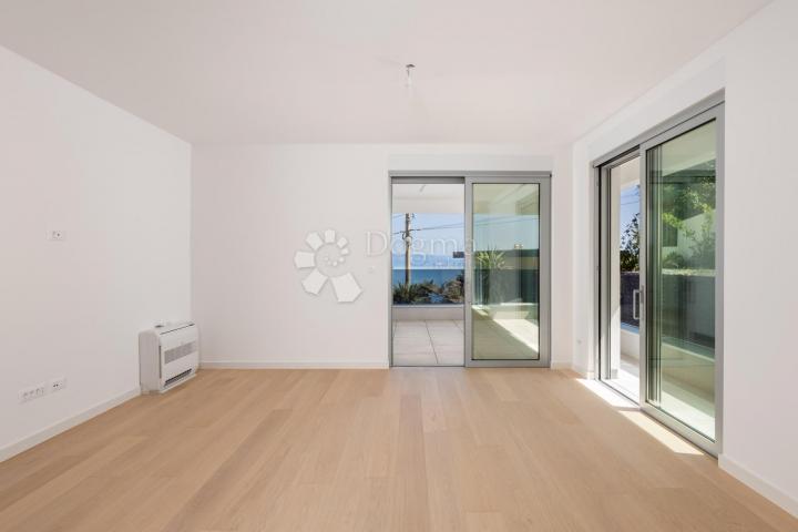 Flat Opatija - Centar, Opatija, 108,97m2