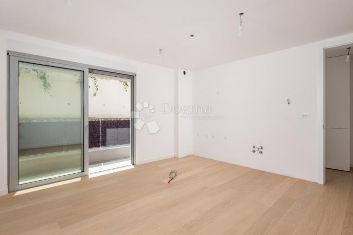 Flat Opatija - Centar, Opatija, 108,97m2