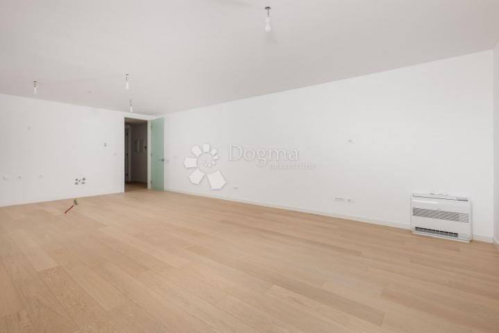 Wohnung Opatija - Centar, Opatija, 108,97m2