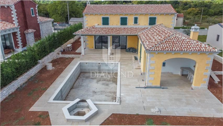 House Tinjan, 230m2