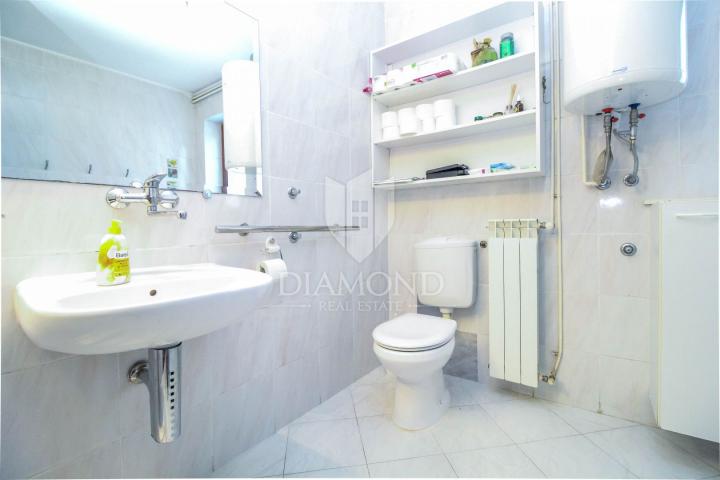 Stan/Apartman Novigrad, 176, 59m2