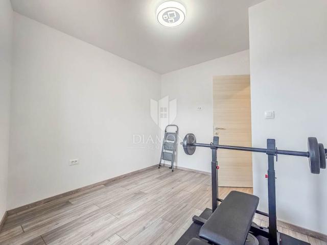 Stan/Apartman Pula, 85, 74m2