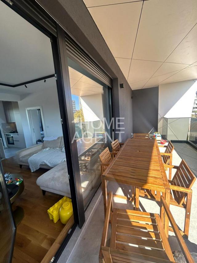 Penthouse sa garažom ID#1393