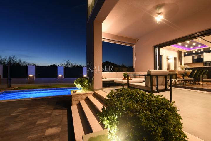 Zadar, Privlak Villa Mia – Luxus und Komfort am Meer