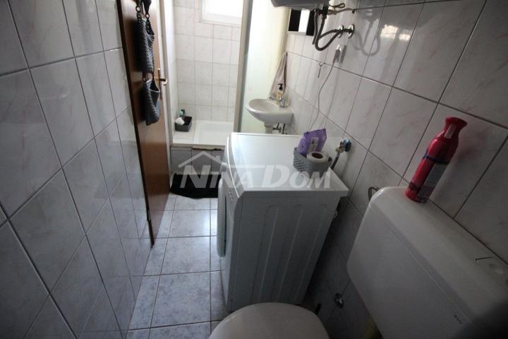 Apartman prizemlje s velikom terasom