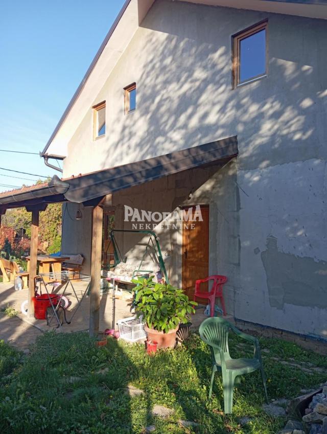 Barajevo-Lisović kuća Pr+Ptk, 160m2, na 25ari, uknjižena ID#5330