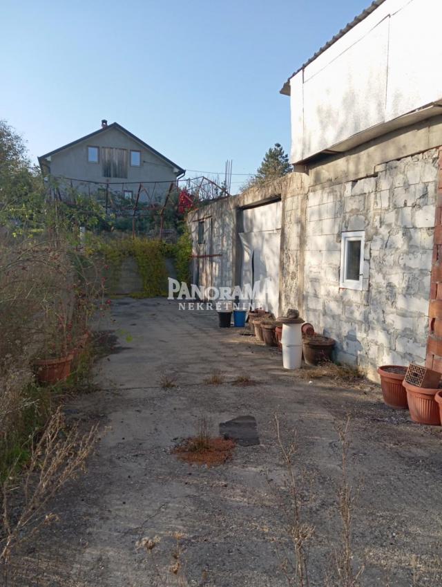 Barajevo-Lisović kuća Pr+Ptk, 160m2, na 25ari, uknjižena ID#5330