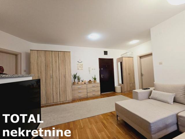 2 Dvosoban stan NOVI SAD, 119480€