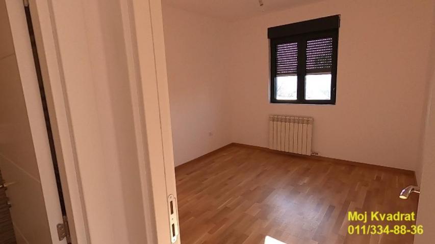 Zemun, Pregrevica - Užička, 60m2