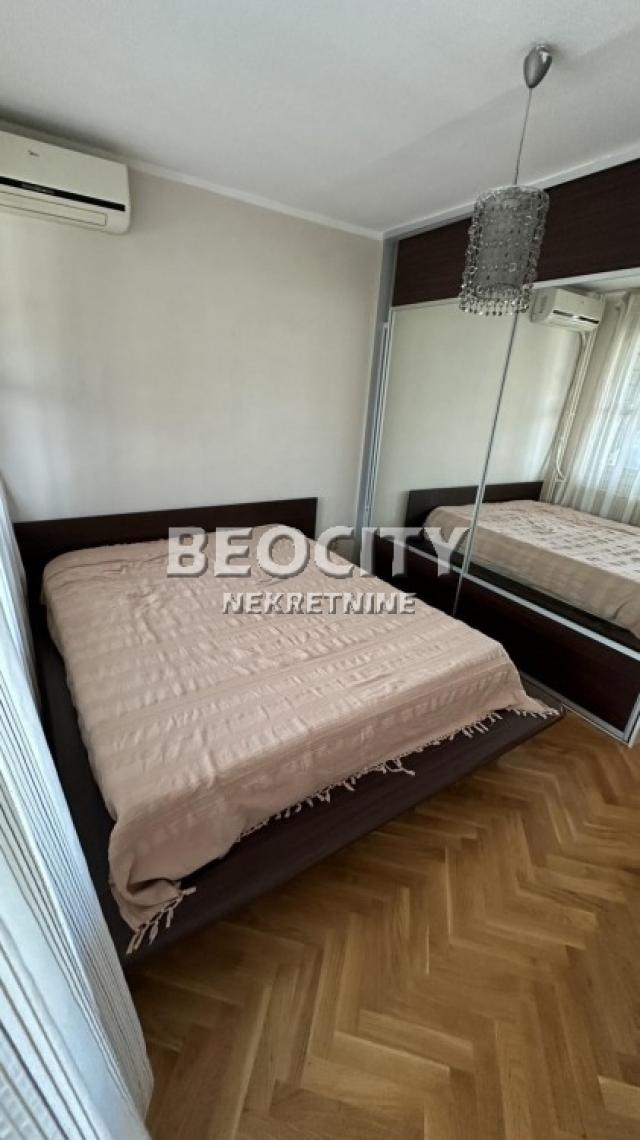 Novi Beograd, Bežanijska kosa 2, Ljubinke Bobić, 2. 5, 66m2, 700EUR