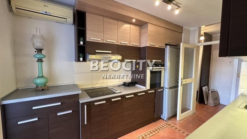 Novi Beograd, Bežanijska kosa 2, Ljubinke Bobić, 2. 5, 66m2, 700EUR