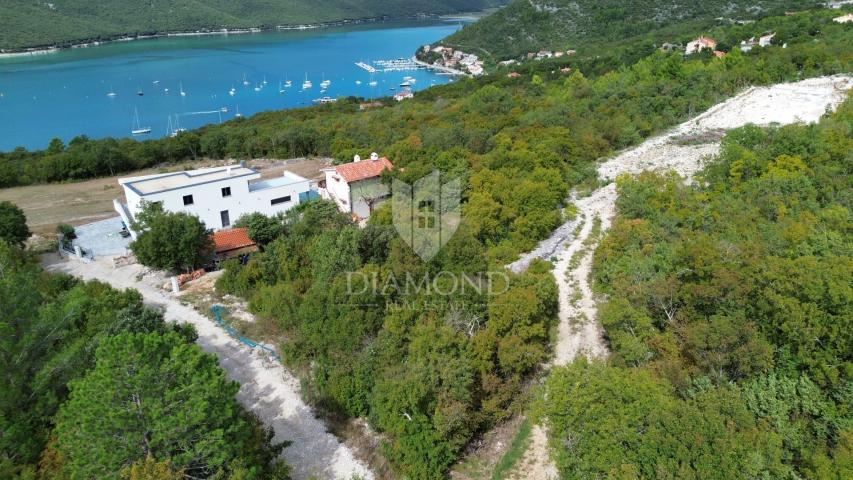 Land Labin, 924m2