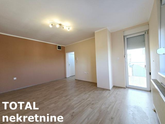 1 Jednosoban stan NOVI SAD, 71590€