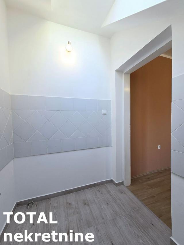 1 Jednosoban stan NOVI SAD, 71590€