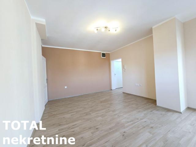 1 Jednosoban stan NOVI SAD, 71590€