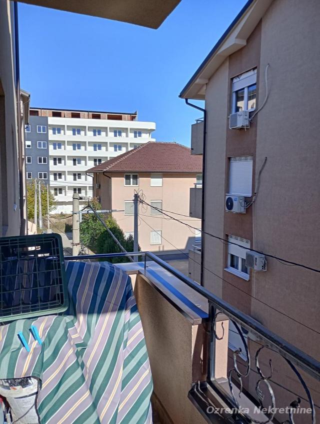 Novobeogradskih graditelja 37m2