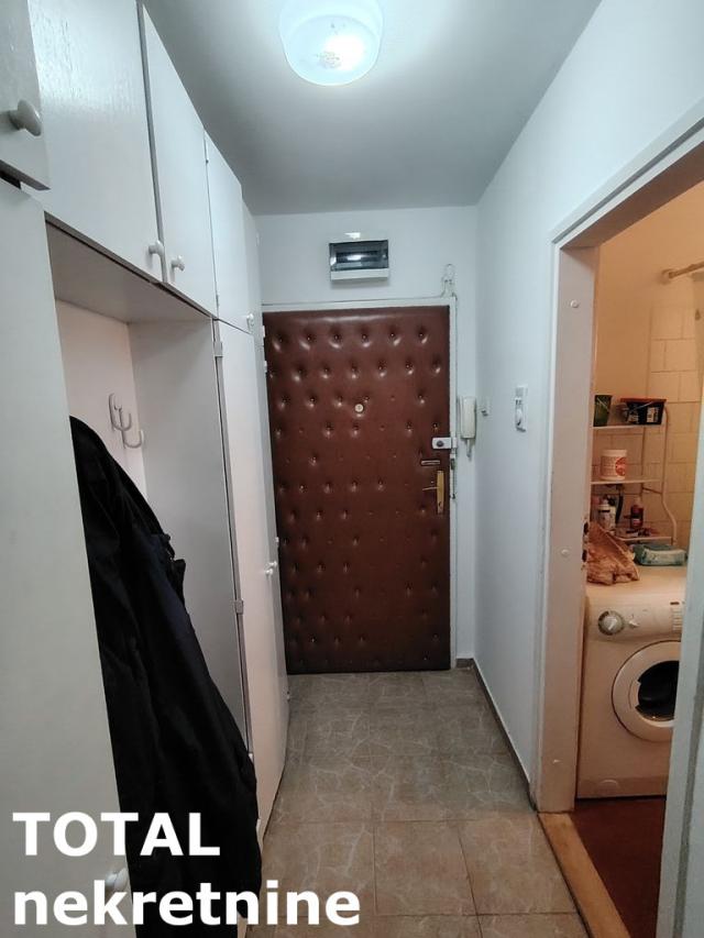 2 Dvosoban stan NOVI SAD, 98880€