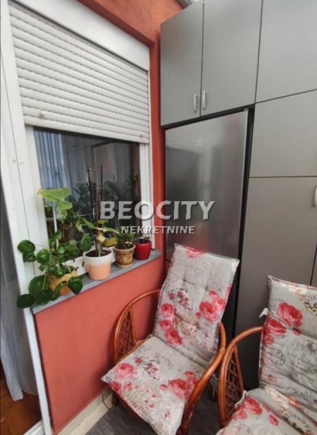 Novi Sad, Centar, Futoška , 3. 5, 77m2, 200000EUR